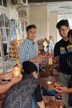 Polresta Cirebon Sita 98 Botol Miras Hasil Cipkon Operasi Lilin Lodaya