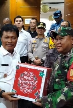 Dandim 0614/Kota Cirebon Bersama Wali Kota dan Forkopimda Monitoring Kesiapan Pengamanan Ibadah Natal 2025