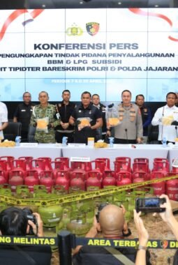 Polri Ungkap 330 Tersangka Penyalahgunaan BBM dan LPG Subsidi dalam 13 Hari