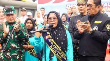 Ancaman narkoba yang kian nyata membuat masyarakat, terutama para ibu, memilih untuk tidak lagi diam