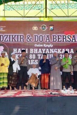 Dzikir dan Doa Bersama Hari Bhayangkara ke-80, Ribuan Jamaah Padati Masjid Agung Bangil
